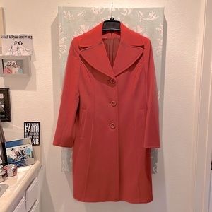 Italian coat 100% Wool - gorgeous! 18 1/2”pit to pit